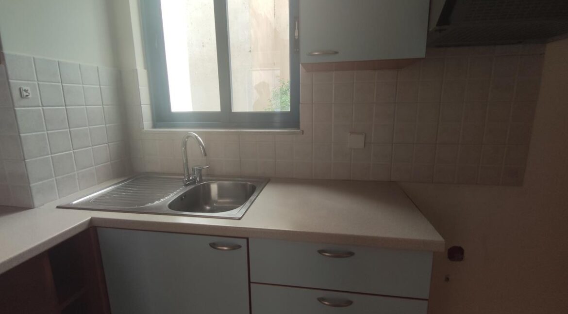 ΣΤΑΘΟΠΟΥΛΟΣ ΜΕΣΙΤΙΚΟ ΠΑΤΡΑ (20)