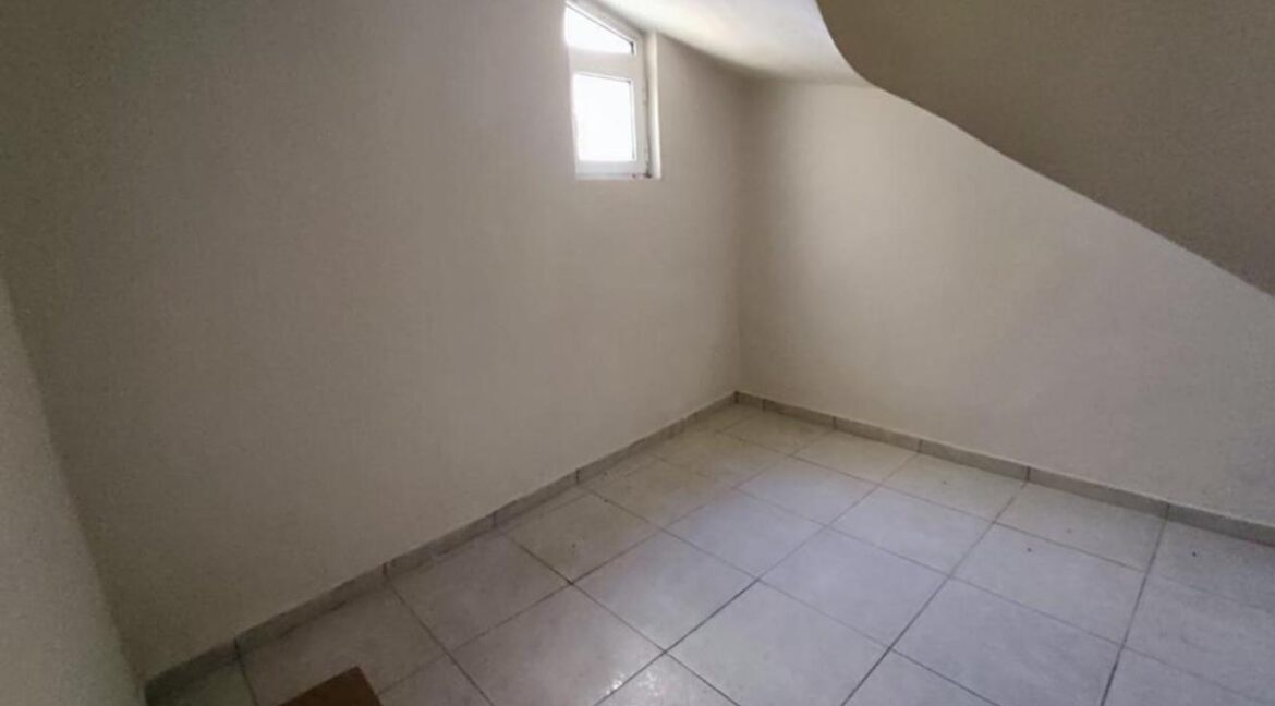 ΣΤΑΘΟΠΟΥΛΟΣ ΜΕΣΙΤΙΚΟ ΓΡΑΦΕΙΟ (5)