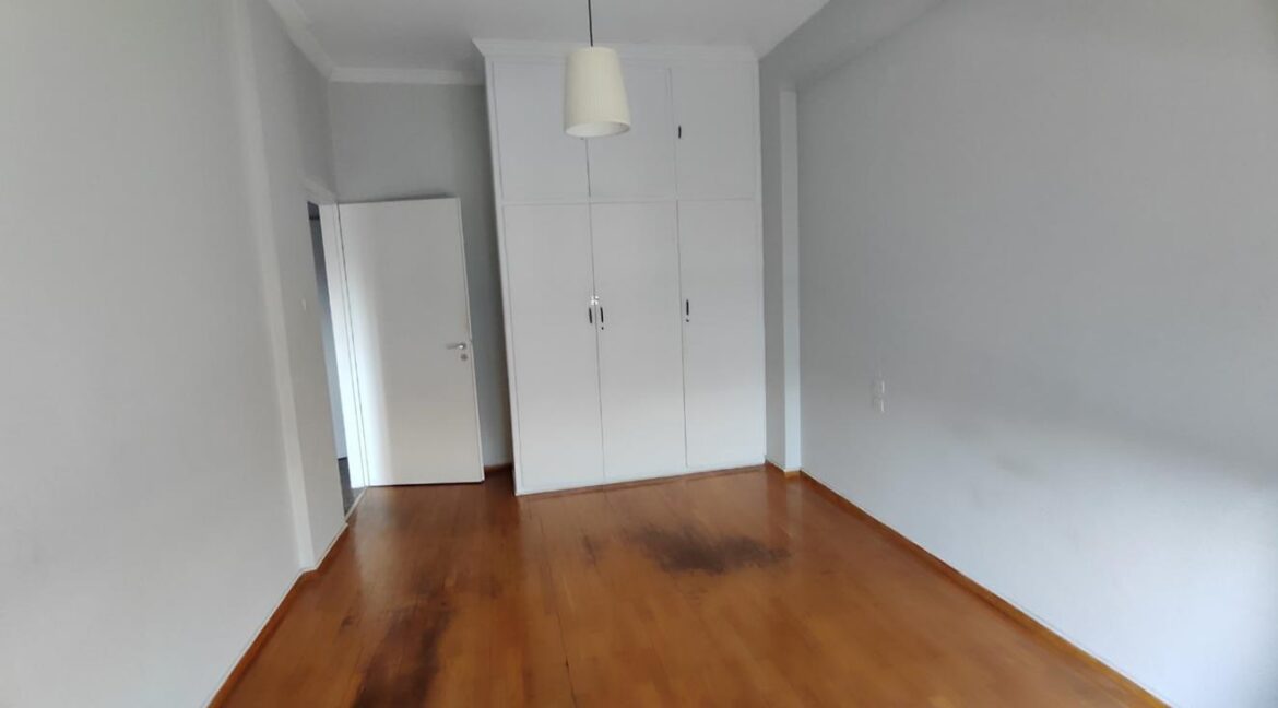 ΣΤΑΘΟΠΟΥΛΟΣ ΜΕΣΙΤΙΚΟ ΓΡΑΦΕΙΟ ΠΑΤΡΑ (15)