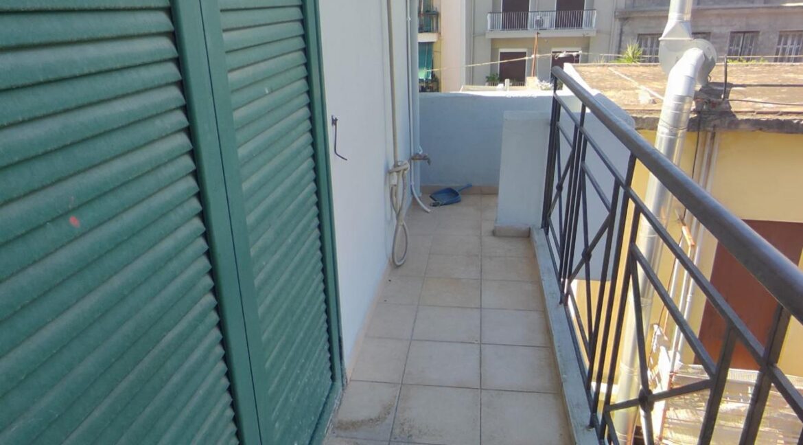 ΣΤΑΘΟΠΟΥΛΟΣ ΜΕΣΙΤΙΚΟ ΓΡΑΦΕΙΟ ΠΑΤΡΑ (6)